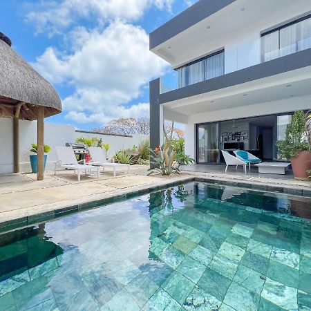 Residence Celestial - Premium 3 Bedrooms Villa With Volcanic Stone Pool Grand Bay Luaran gambar