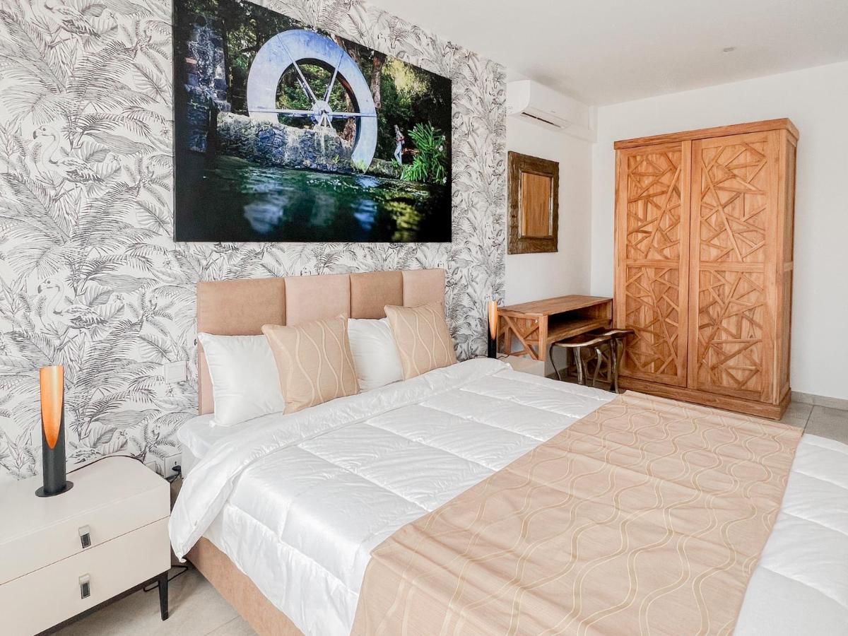 Residence Celestial - Premium 3 Bedrooms Villa With Volcanic Stone Pool Grand Bay Luaran gambar